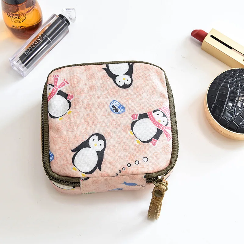 Sanitary napkins cosmetic bag storage capacity Korea cute simple Japanese sanitary zipper mini aunt m towel female | Дом и сад