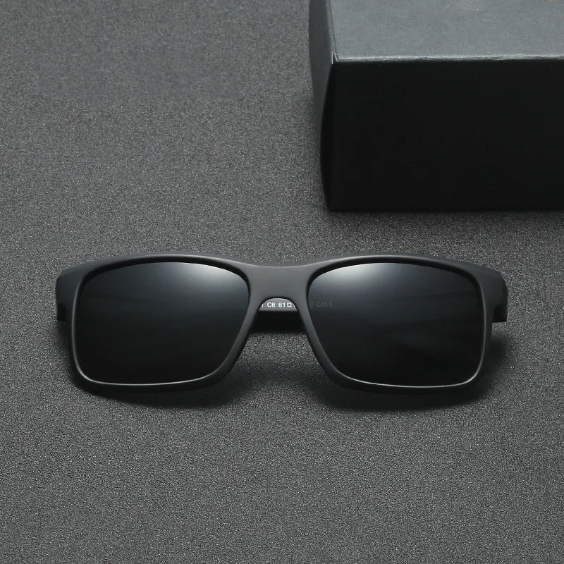 Очки солнцезащитные Мужские квадратные поляризационные антибликовые в стиле