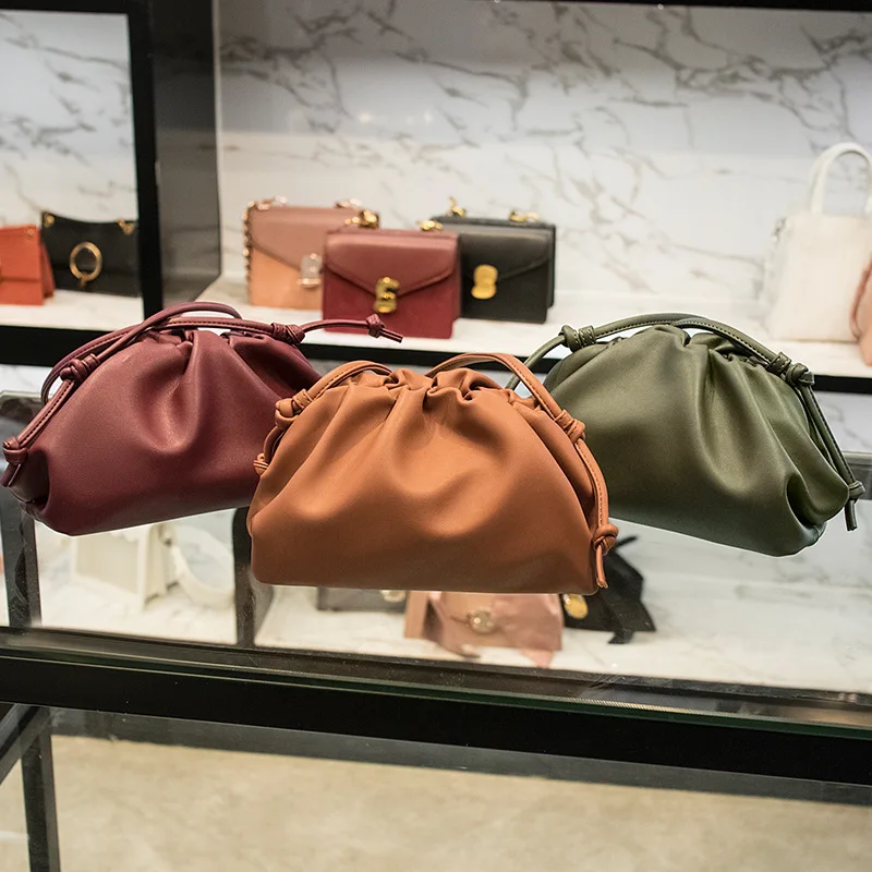 Женский клатч 2019 новый стиль облачная сумка мягкая кожа пельмень почтальон