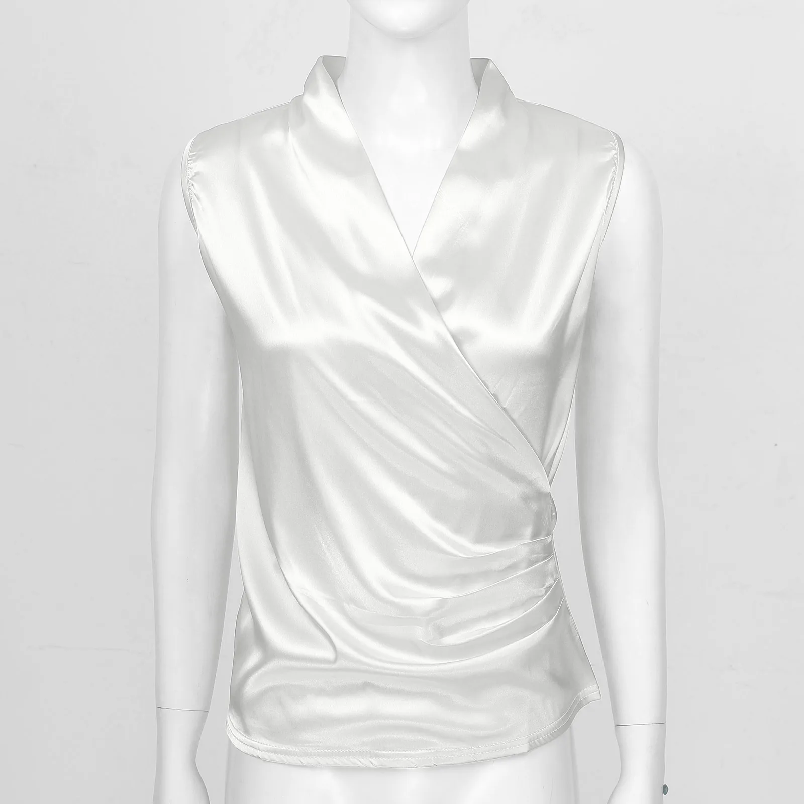 Элегантный женский летний костюм с запахом через плечо и V-образным вырезом