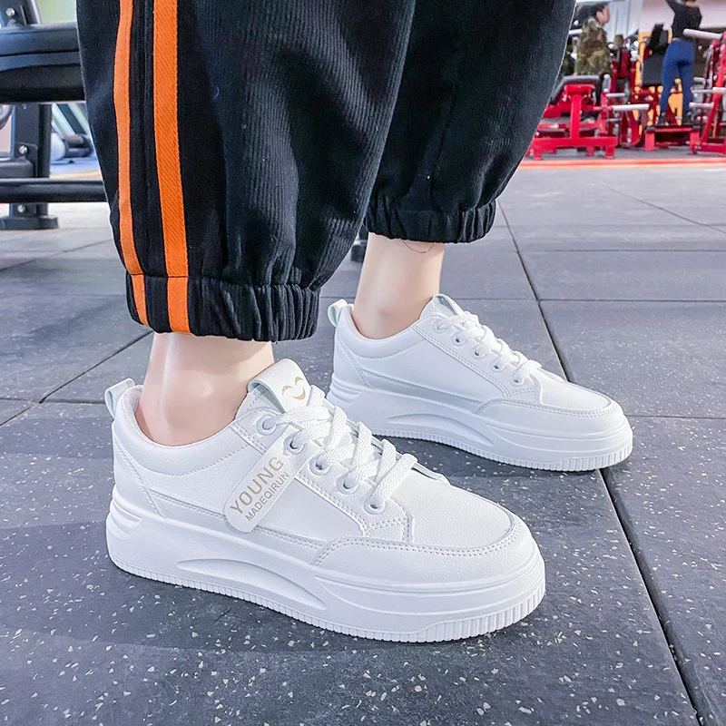 

Platform Women PU Leather Flat Casual Shoes Lace Up White Sneakers Ladies Flats Spring Breathble Chunky Shoes All-matched Shoe