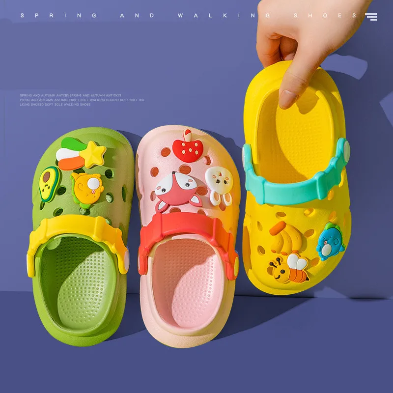 

Детские тапочки для воды, милые домашние тапочки с клубничками для маленьких девочек, Нескользящие уличные тапочки из ЭВА, Кроксы для девоч...