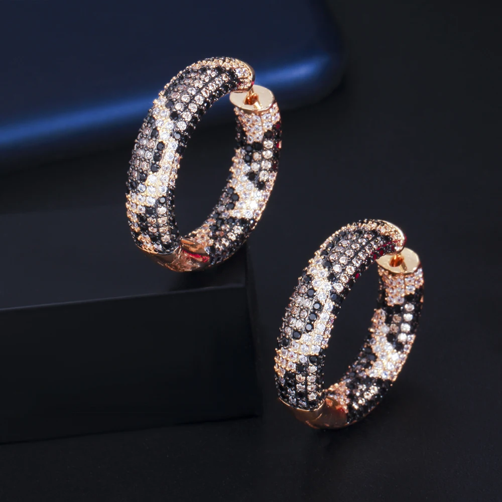 ThreeGraces Popular Mirco Full Cubic Zirconia Leopard Snake Round Circle Hoop Earrings for Ladies Korean Fashion Jewelry ER594 | Украшения