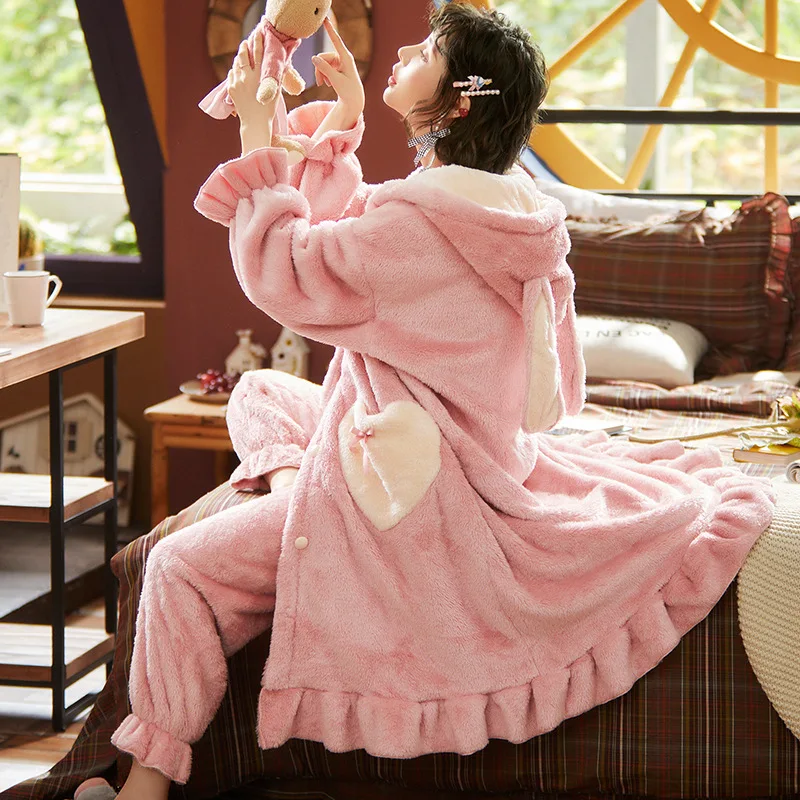 

Autumn Winter Coral Plush Lovely Long Gown Loose Flannel Thickened Home Bathrobe Woman Long-Sleeved Pajamas Lounge Sleepwear