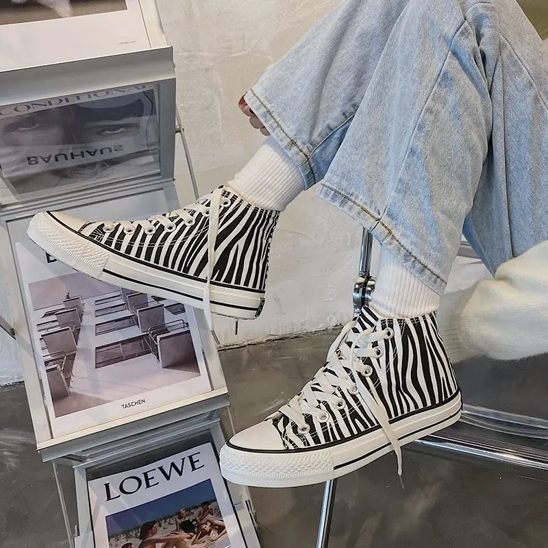 

Women's Casual Shoes Summer Lace-up Zebra Pattern High-top Flat Vulcanized Shoes Canvas Shoes Comfortable Casual Sports Shoes