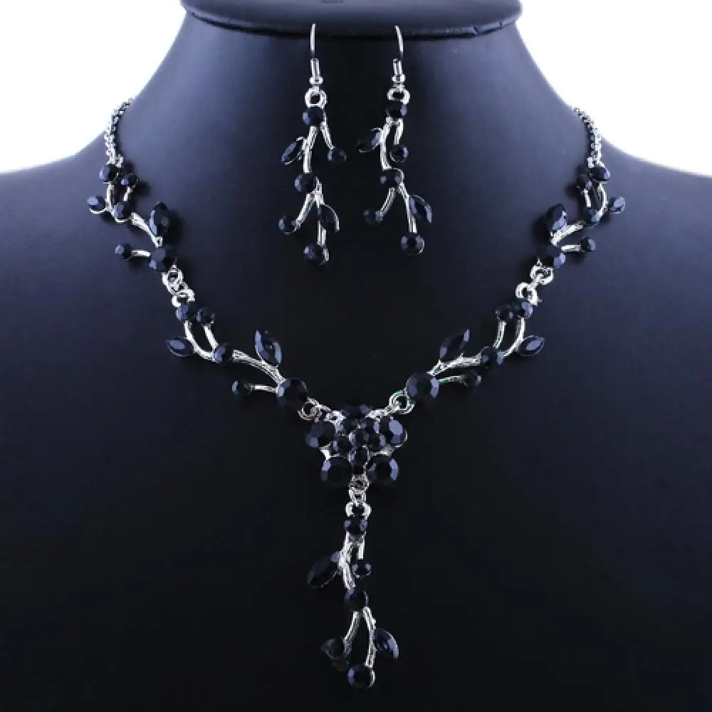 

Bride's Flower Rhinestone Alloy Choker Necklace Earrings Jewelry Wedding Party Set