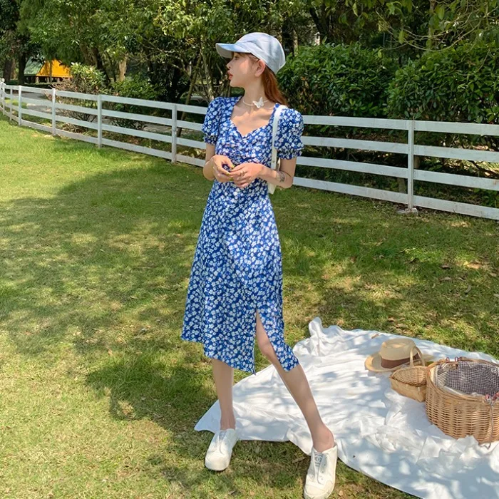 

First Love Gentle Floral Skirt Summer 2021 New French Hepburn Style Split V-neck Puff Sleeve Long Dress Women