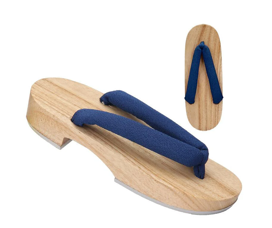 Косплей тапки Kamado Tanjirou в кимоно стиле из аниме "Demon Slayer: Kimetsu no Yaiba" с носками на два пальца для Хэллоуина.