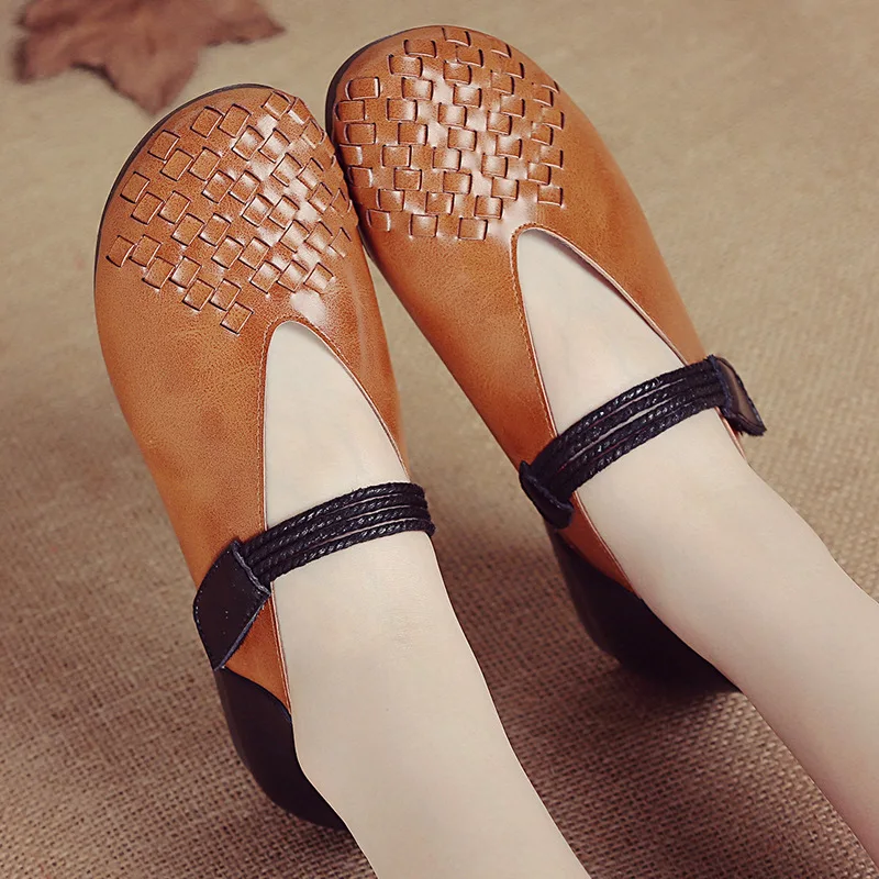 

Spring Genuine Leather Handmade Soft Bottom Women Flat Casual Shoes Ladies Slip On Comfortable Work shoes Women Loafers Flats