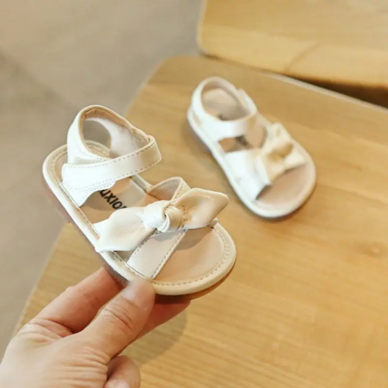 Сандалии Детские однотонные с бантом на мягкой подошве возраст 0-3 года | Мать и