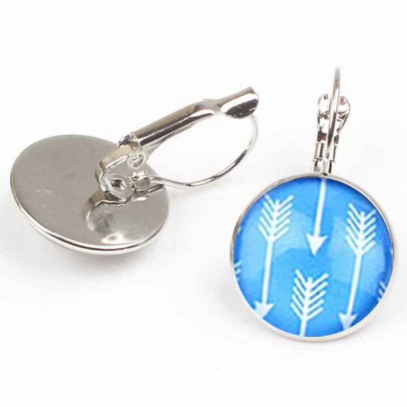 Милые яркие цветные серьги ручной работы со стрелкой фото кристаллом подвеской