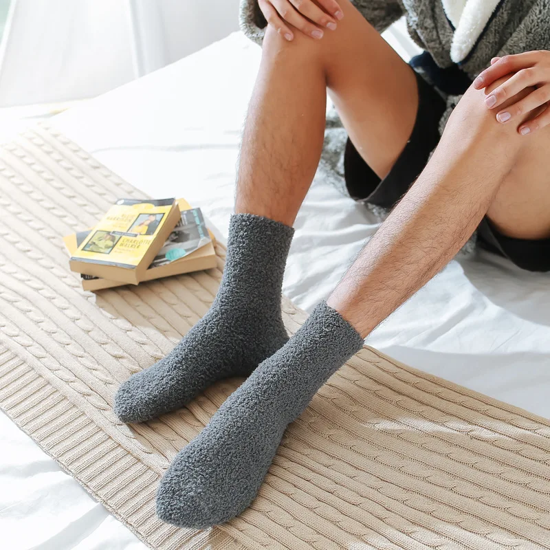 Однотонные мягкие мужские пушистые носки коралловый бархат зимние теплые