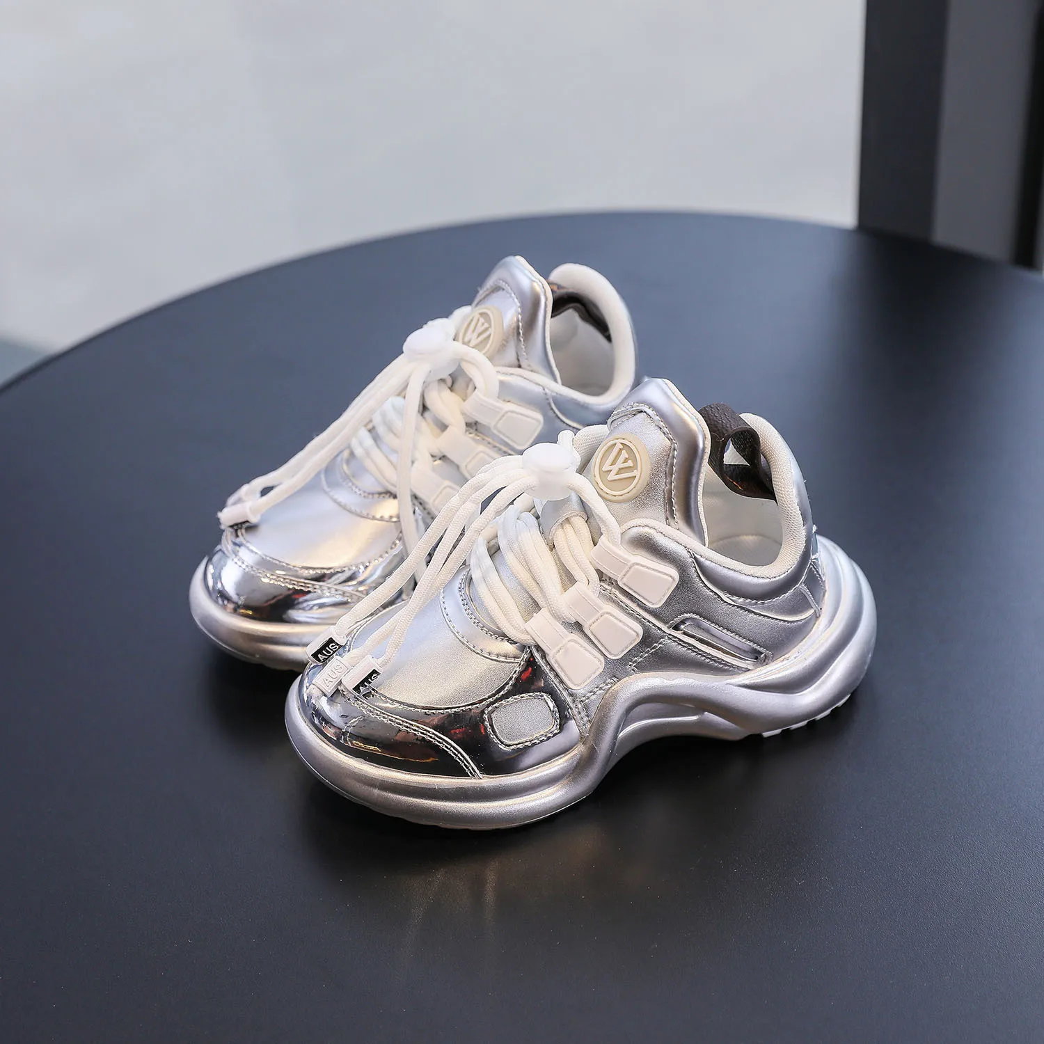 Детские Модные Дизайнерские кроссовки для маленьких и больших детей брендовая