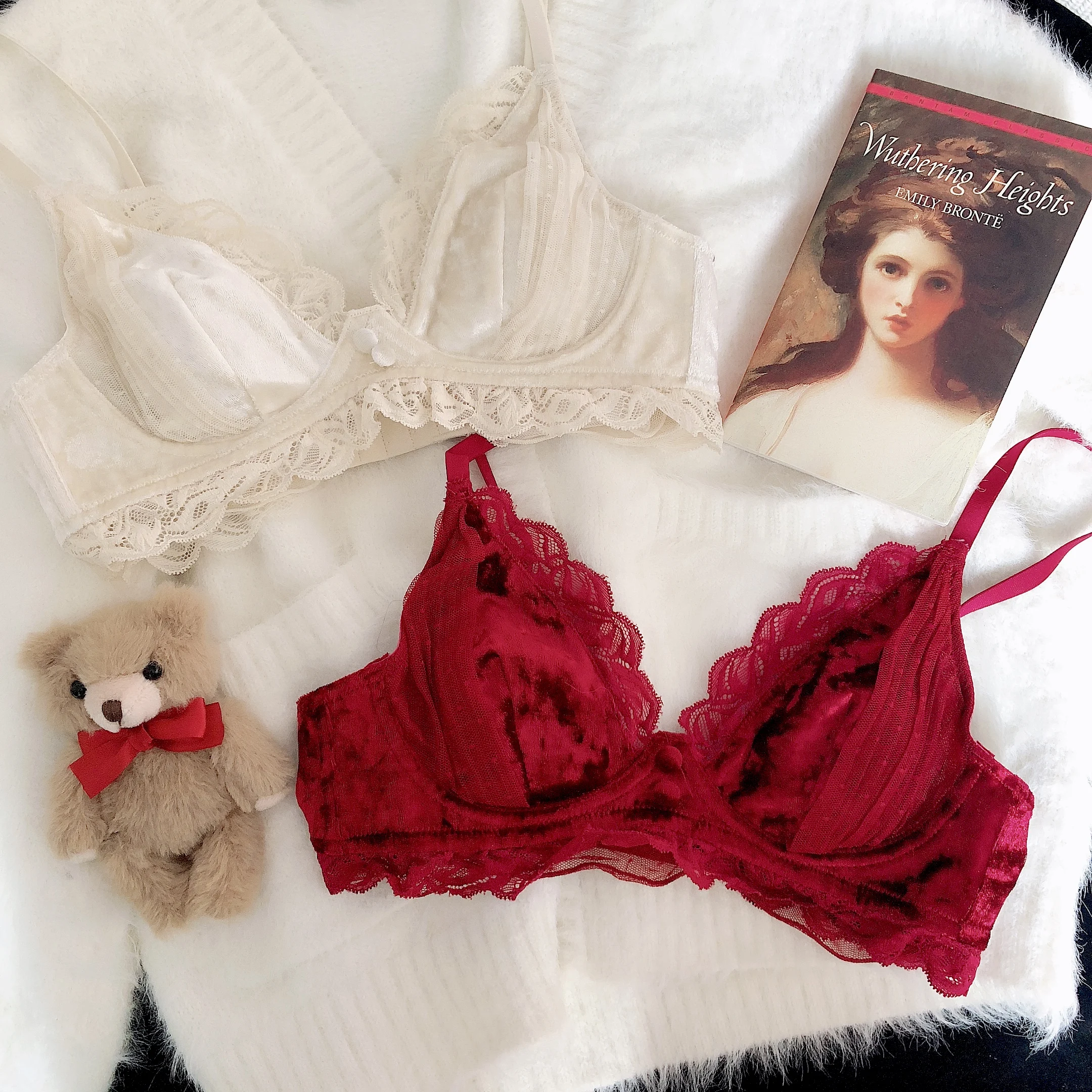 

Женский бюстгальтер с чашками пуш-ап, мягкий тонкий бесшовный бюстгальтер без косточек во французском бархатном стиле