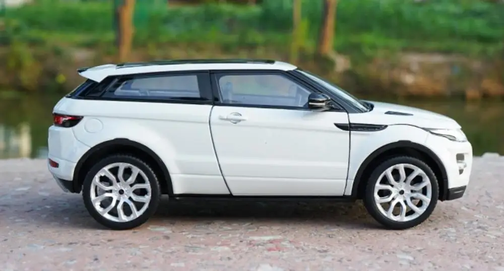 Welly 1/124 1:24 Range Rover Evoque SUV Off Road Vehicle Car Diecast Display Model Birthday Toy For Kids Boys Girls | Игрушки и хобби