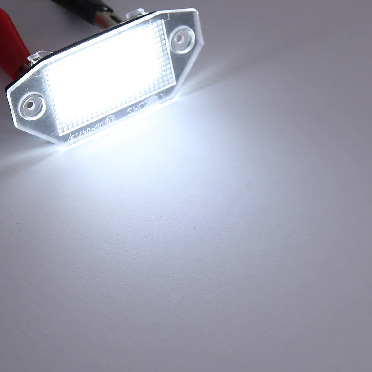 2 шт. 24 SMD светодиодный автомобиля номерной знак светильник 6000K белый светодиодный светильник для Ford Mondeo MK3 2000 2001 2002 2003 2004 2005 2006 2007