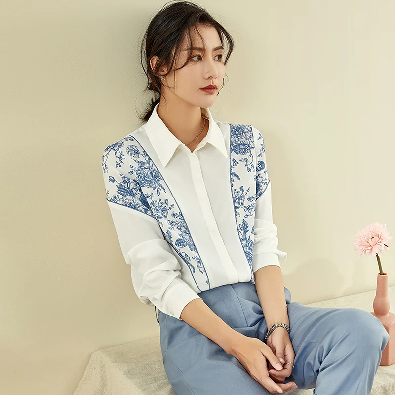 

Рубашка женская дизайнерская нишевая, весна-осень 2021, новый элегантный белый топ с принтом в стиле ретро, свободная рубашка с длинным рукаво...