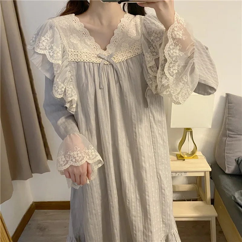 

Lace Patchwork Spring Nightgown Women Korean Soft Cotton Long Sleepwear Cotton Home Clothes V-Neck Long Sleeve Homewear
