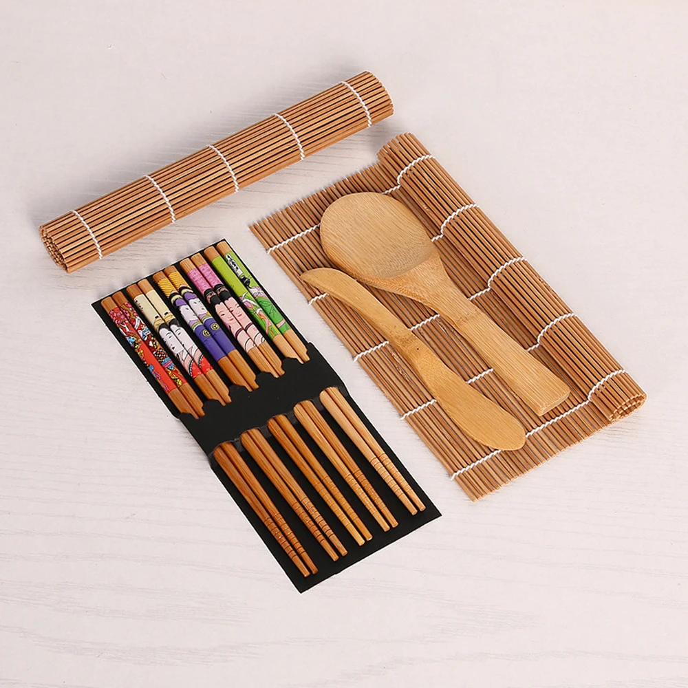 

5 Pcs/Set DIY Bamboo Japanese Sushi Making Machine Kit Cooking Tool Rice Ball Cake Roll Mold Kitchen Sushi Equipment Accessories