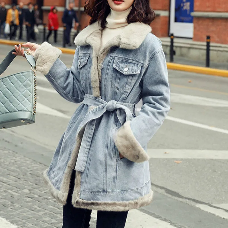 

2021 Women Denim Thick Mid-length Waist Plus Velvet Lamb Wool Cotton Jacket Female New Fashion Waist Wild Thick Velvet Jacket