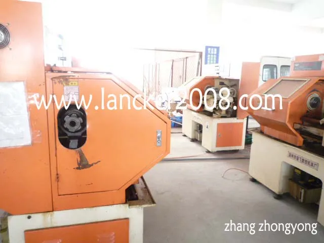 Титановая звездообразная розетка с круглой головкой и фланцевым резьбовым