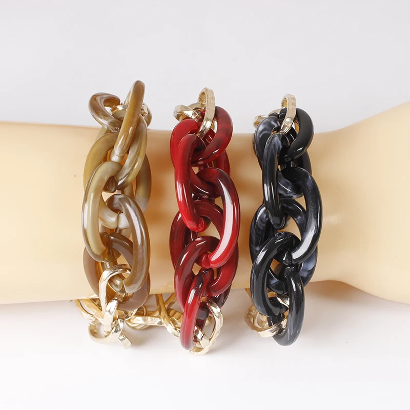 

2021 New Vintage 3 Piece Set Necklace Bracelet Women's Metal Acrylic Acrylic Link Necklace Jewelry Wholesale