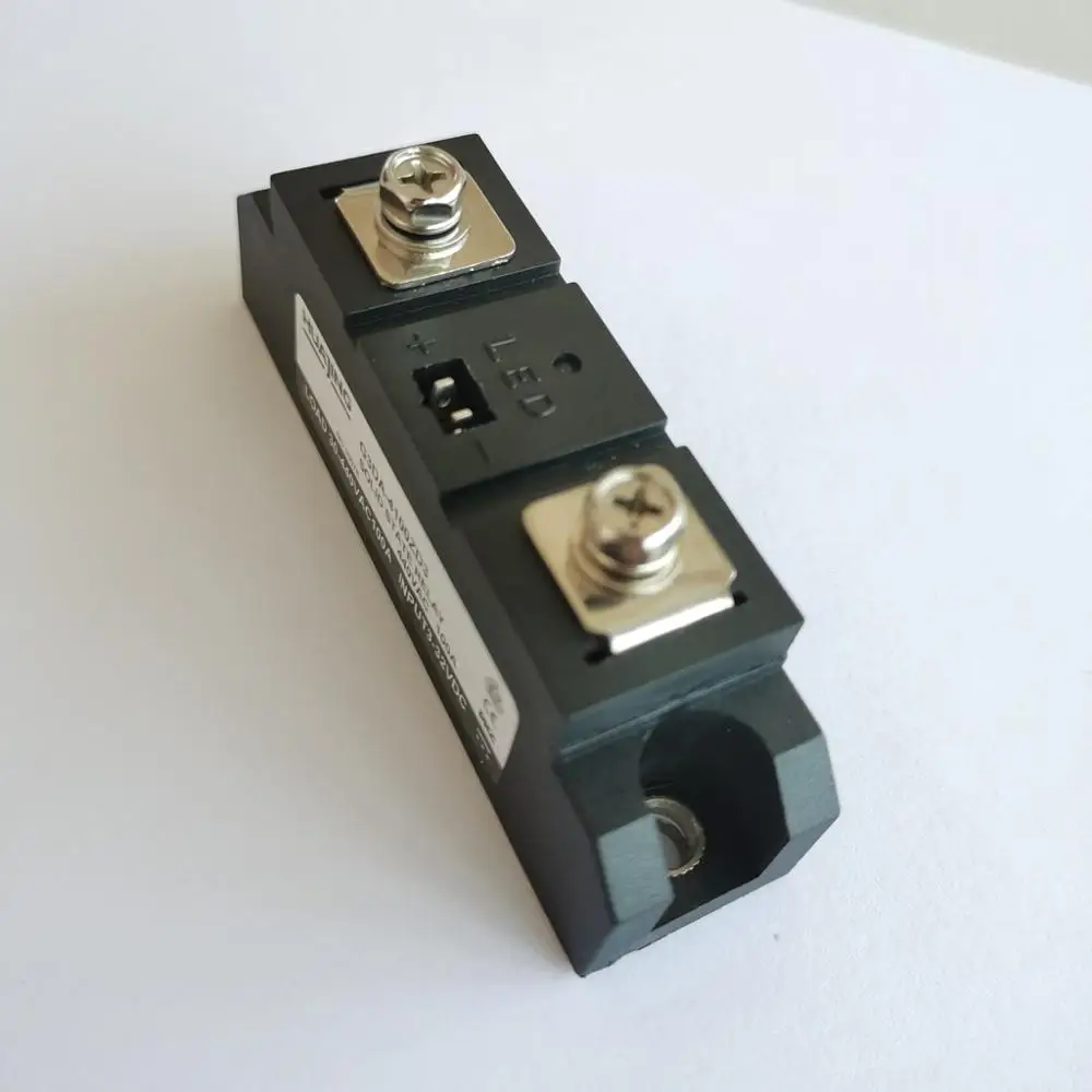 Однофазное твердотельное реле SSR промышленного типа 100 А G3DA-4100ZD 3 входа 3-32 В