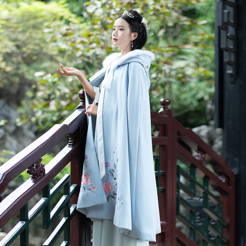 Женский плащ Hanfu китайский традиционный женский зимний костюм бело голубое