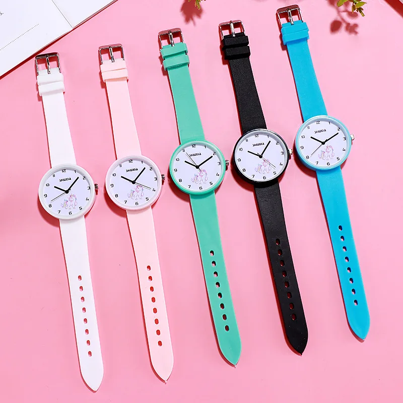 Розовые женские часы с мультяшной лошадкой подарок на день рождения для девочек