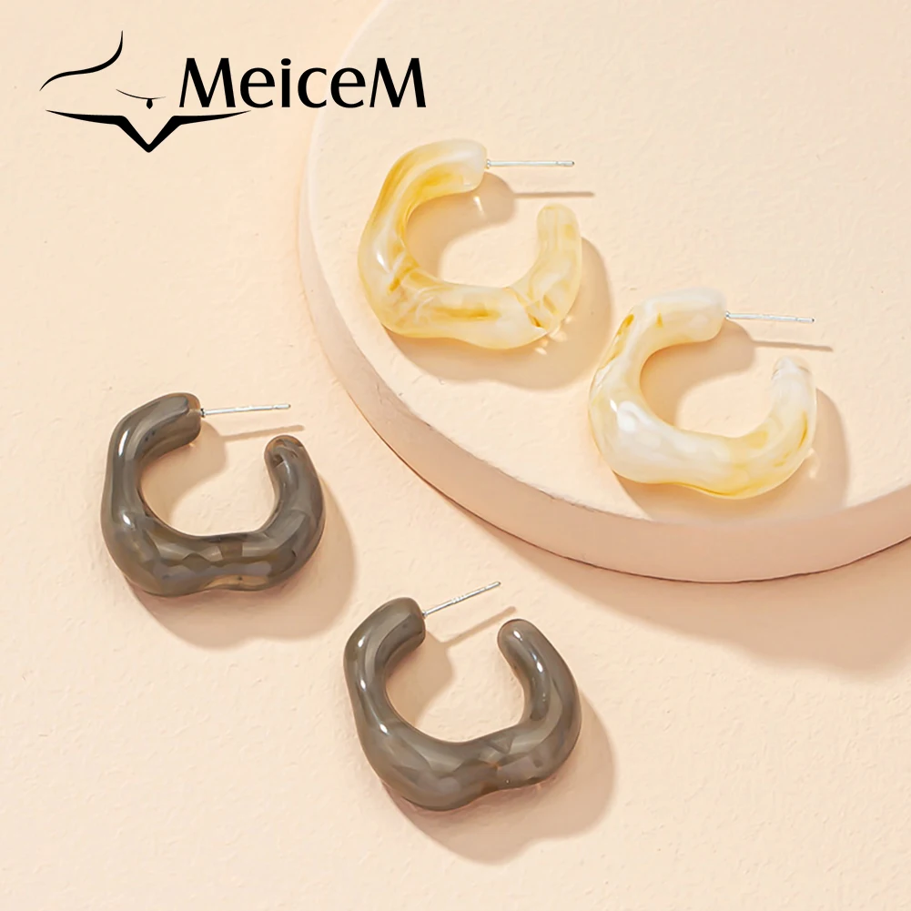 

Women's Earrings Retro Irregular Colorful Transparent Resin Earrings Simple Fashion C-shape Hoop Earrings for Female Jewelry