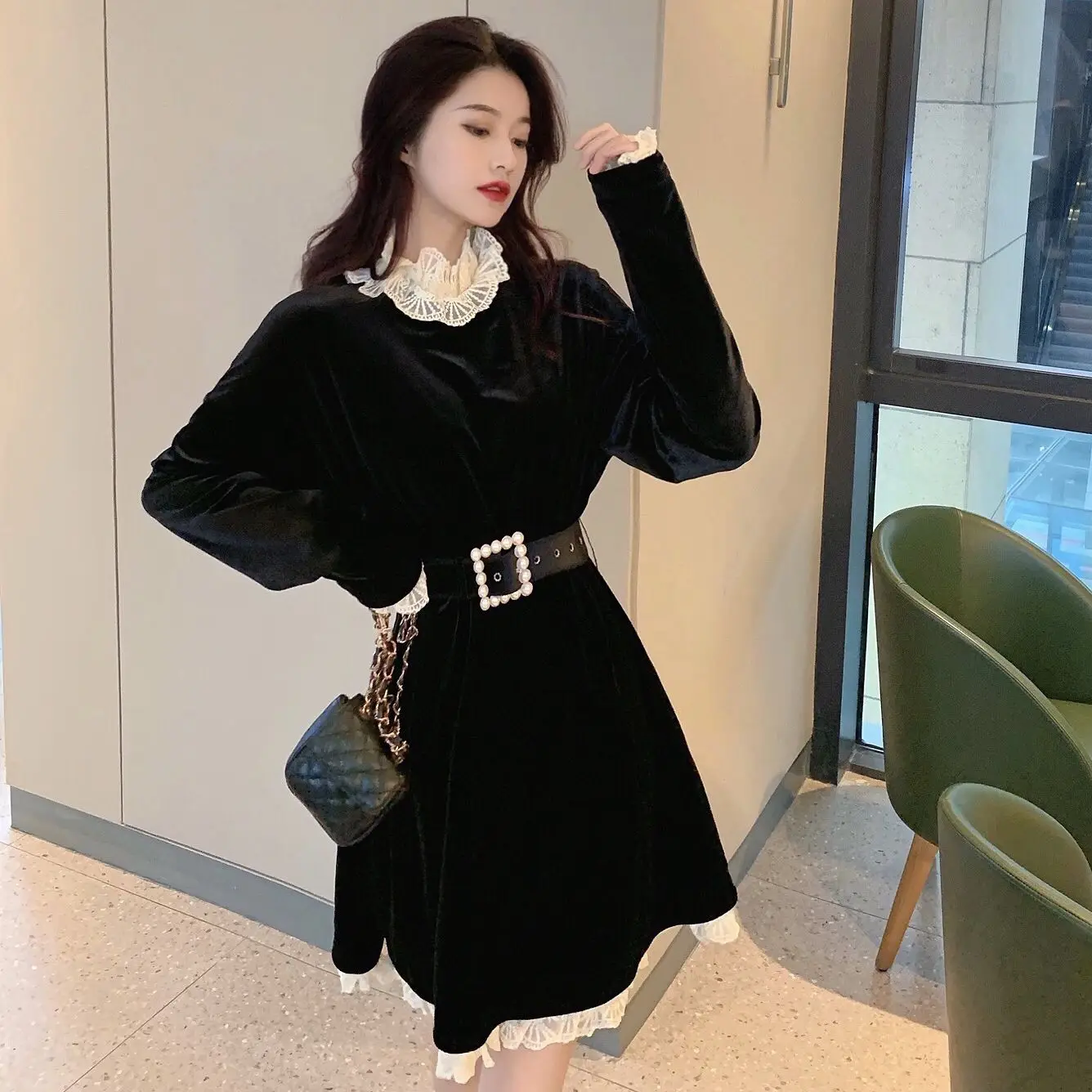 

COIGARSAM Patchwork Women dress Winter Lace High Waist Dresses Long Brief Paragraph 7302