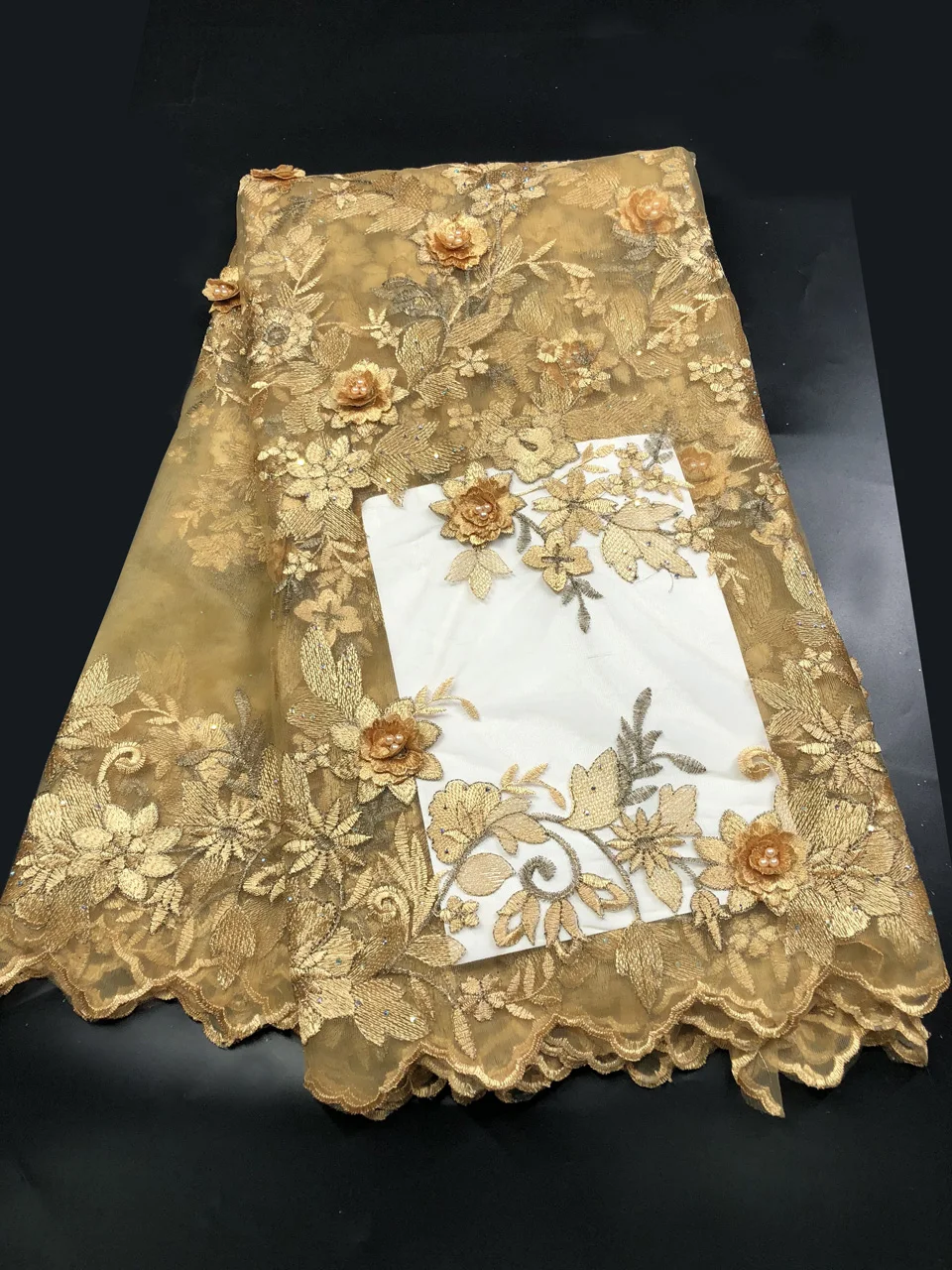

Fashion African Lace Fabric High Quality Royal Blue Lace Nigerian Lace Fabric 2021 High Quality Lace with Beaded 5yards