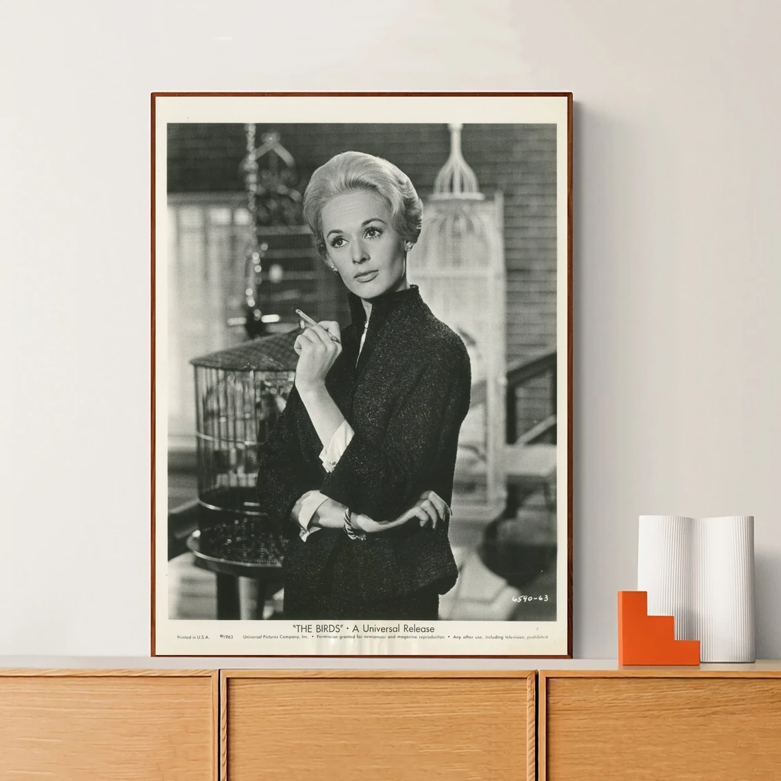 

The Birds - 1963 Movie Poster Home Decor Classic Movie Cover Art Photo Canvas Poster Print Wall Painting