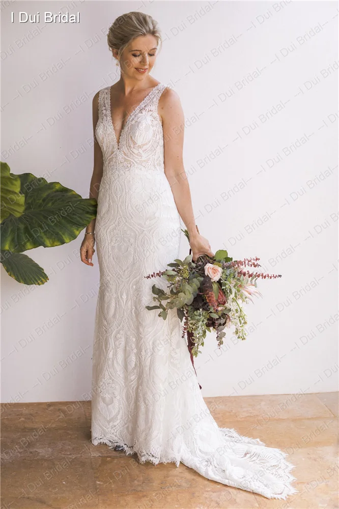 Кружевное свадебное платье футляр с V образным вырезом новый стиль на заказ