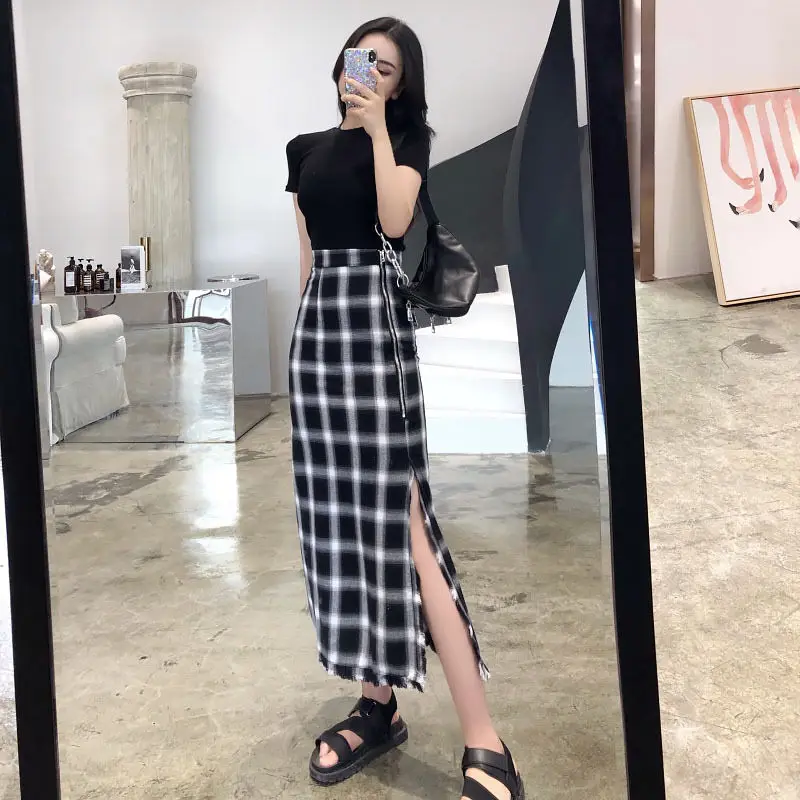 

Women's Suit 2021 Summer Korean New Short Sleeve T Shirt Tops and Fashion Midi Skirt Suit Set Two Piece Sets Womens Outfits Y580