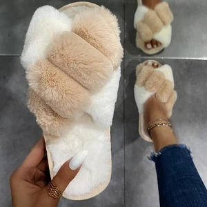 Winter Women Flip Flop Shoes Furry Home Bedroom Indoor Warm Shoes Cross Faux Fur Shoes Memory Foam Fluffy Plush Flat Slippers