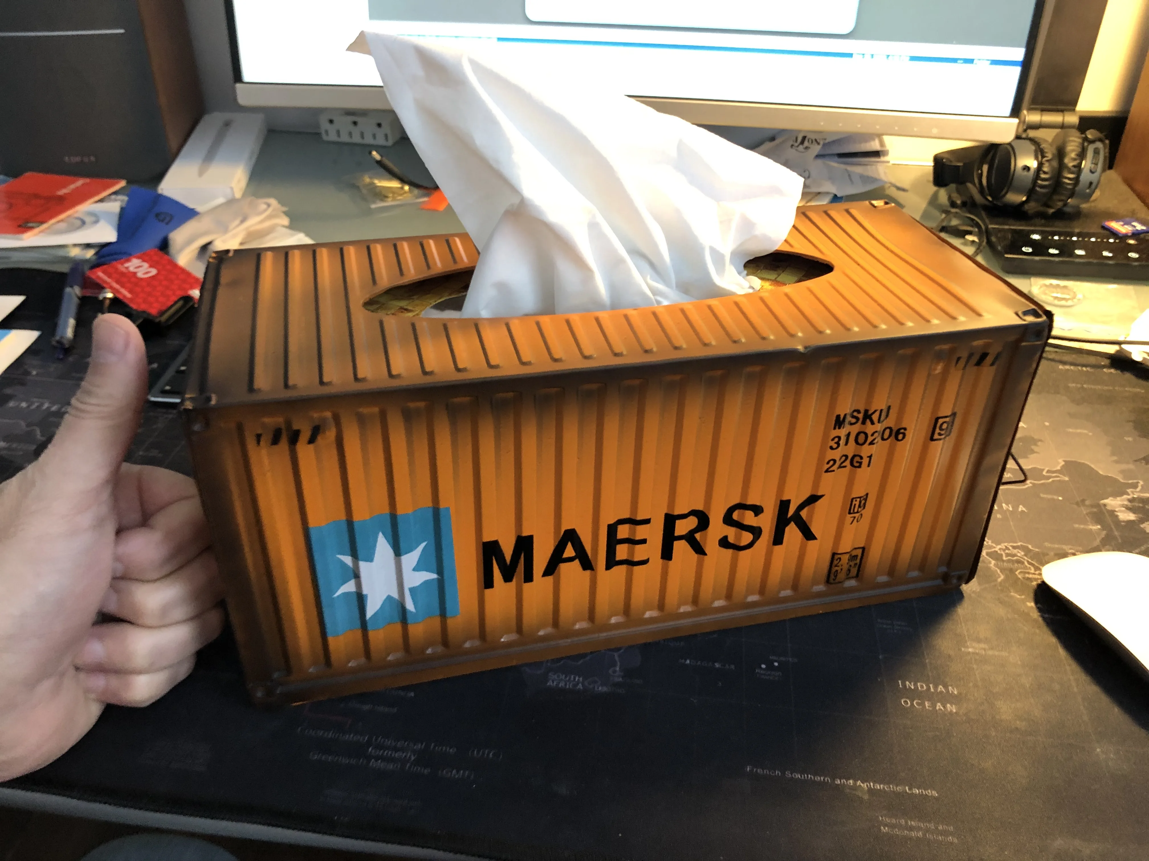 retro creative container design iron tissue box home car napkin paper container metal paper towel storage case home decor free global shipping