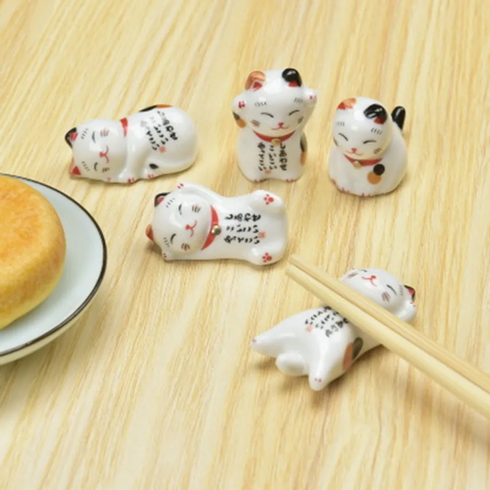 

Hot Sale Lucky Cat Chopsticks Holder Japanese Ceramic Chopsticks Care Ceramic Lucky Cat Home Hotel Ceramics Cute New Arrival
