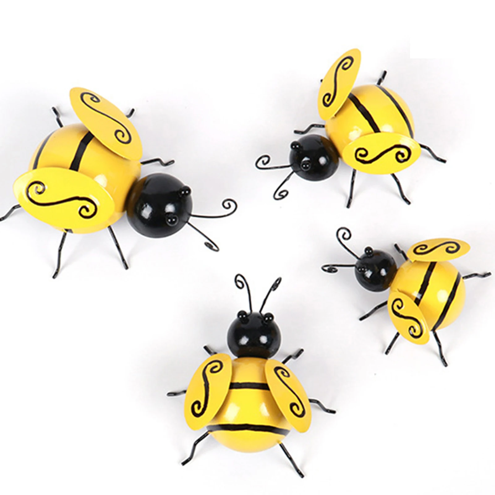 

4 PCS Metal Bumble Bee Decor American Country Decorative Hanging Ornament Retro Art Pendant for Bar Cafe Door 3 Sizes L2