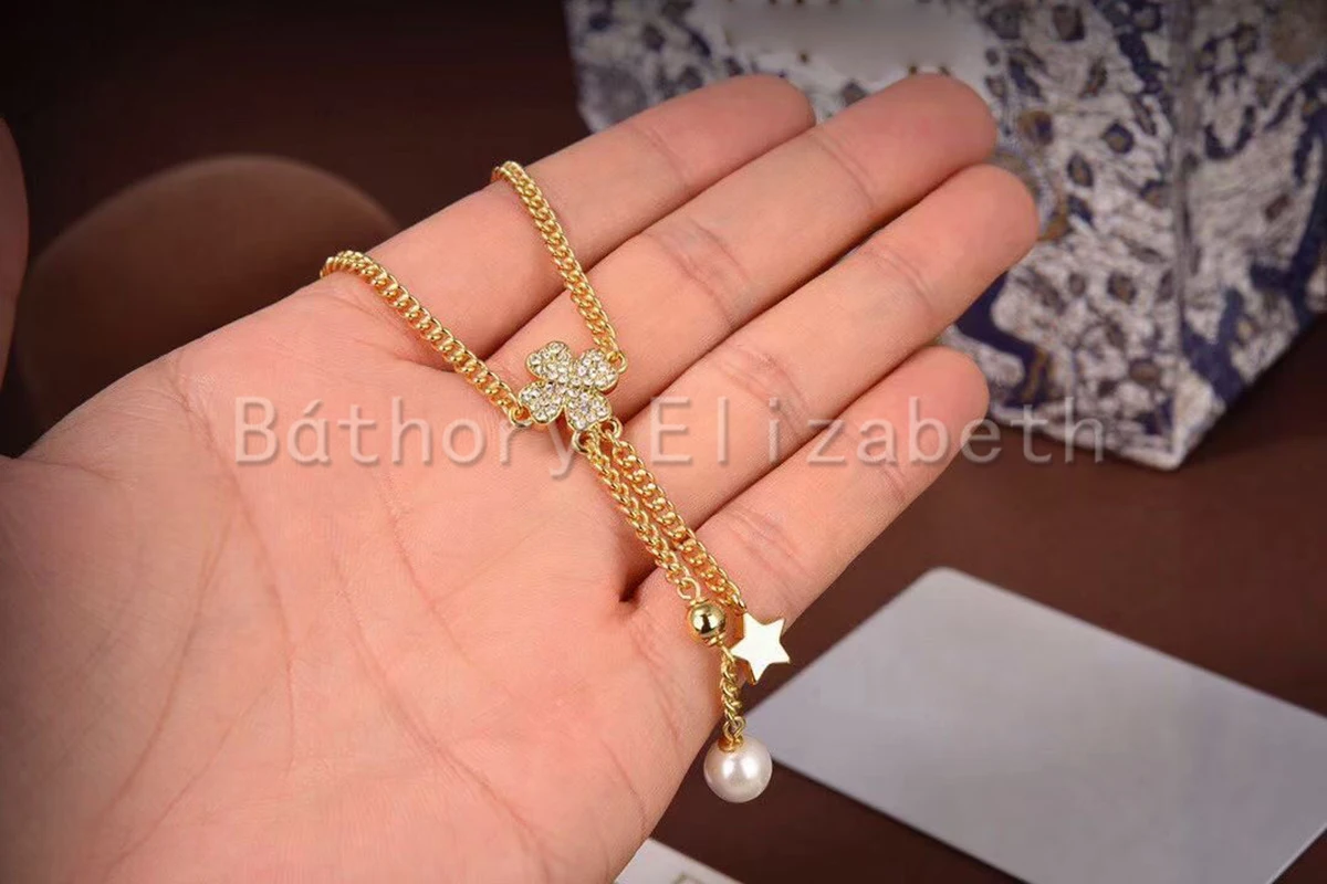 

Newest Romantic Pearl Star Choker Necklace Women Gold Color Sweet Chain Necklaces Fashion Holiday Jewelry For Women