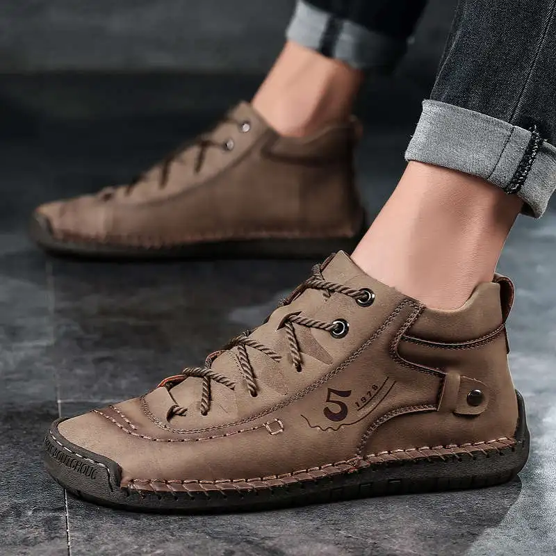 

Male Running Shoes Student Men's Sports Boots Black Training Trainers Sneakers Massive Sport Shoes Durable Outsole Tennis Boy