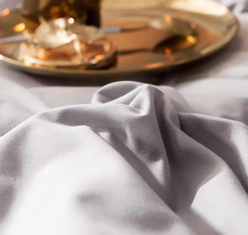 

Gray White Embroidery Duvet/Quilt Cover 4Pcs Queen King size Fitted sheet Bedding Set Soft Hotel Bed sheet Bed set ropa de cama
