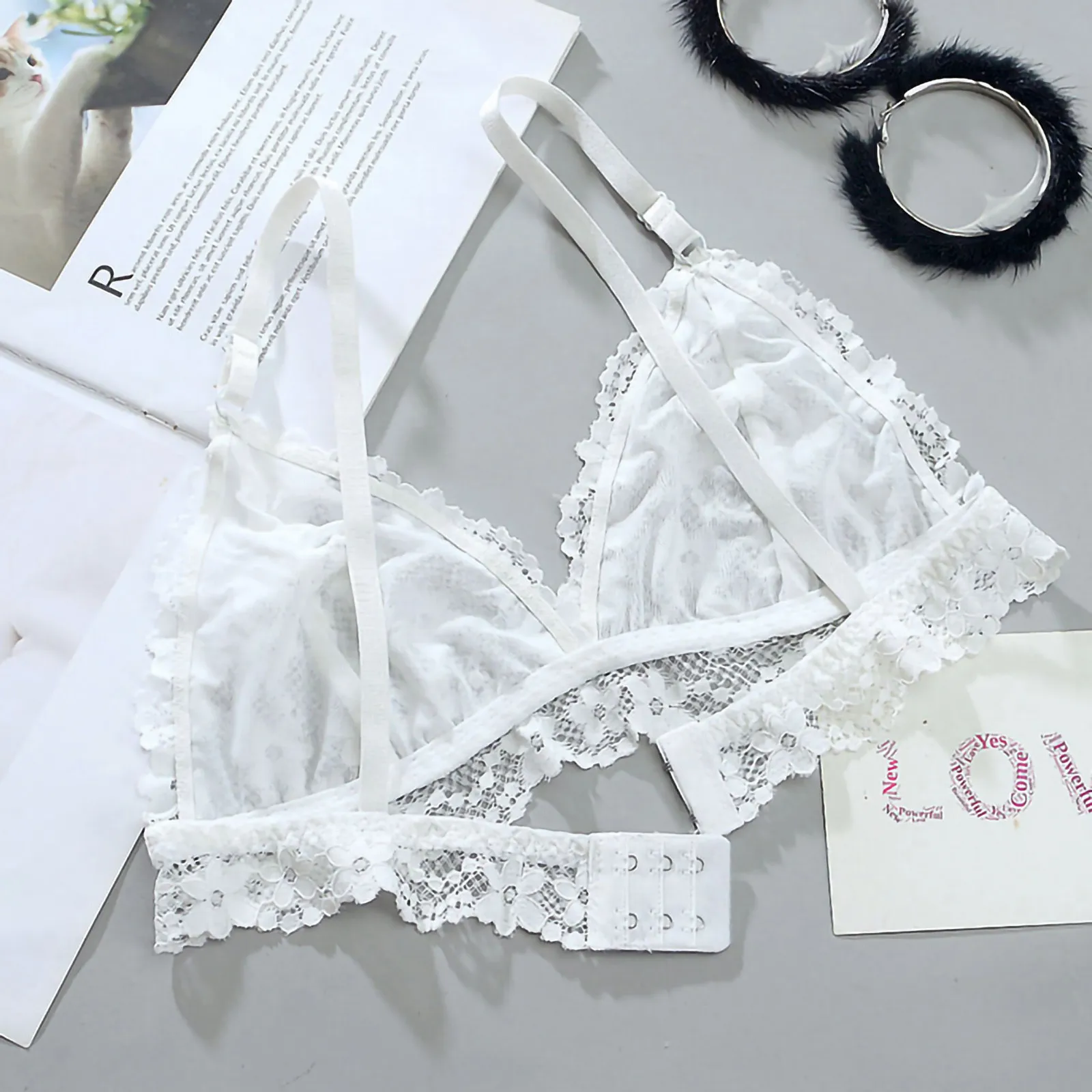 

Hot Sale Women's Casual Lace Princess Rimless The Shape Of The Bra Ladies Solid Thin Lace Bra Underwear Brasieres Para Mujer