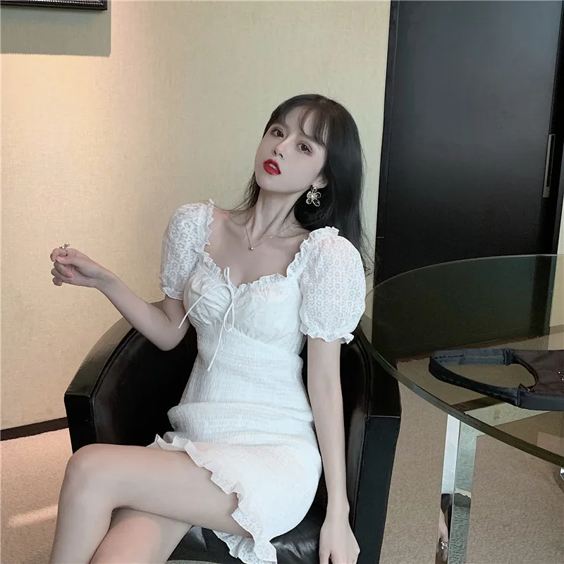 Мини-платье женское с французским квадратным воротником романтичное облегающее