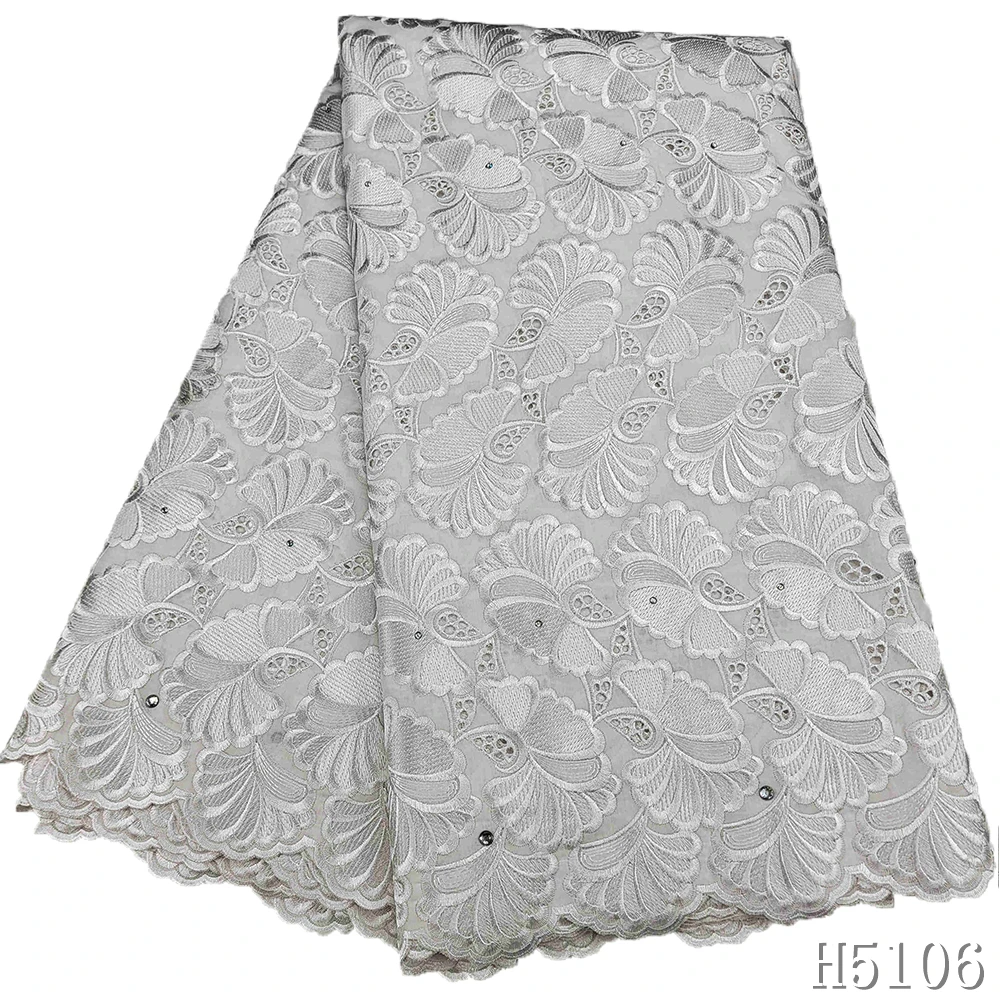 

White Swiss Voile Latest 2021 High Qaulity Swiss Voile In Switzerland 100% Cotton Embroidered Brode Fabric For Sewing Clothing
