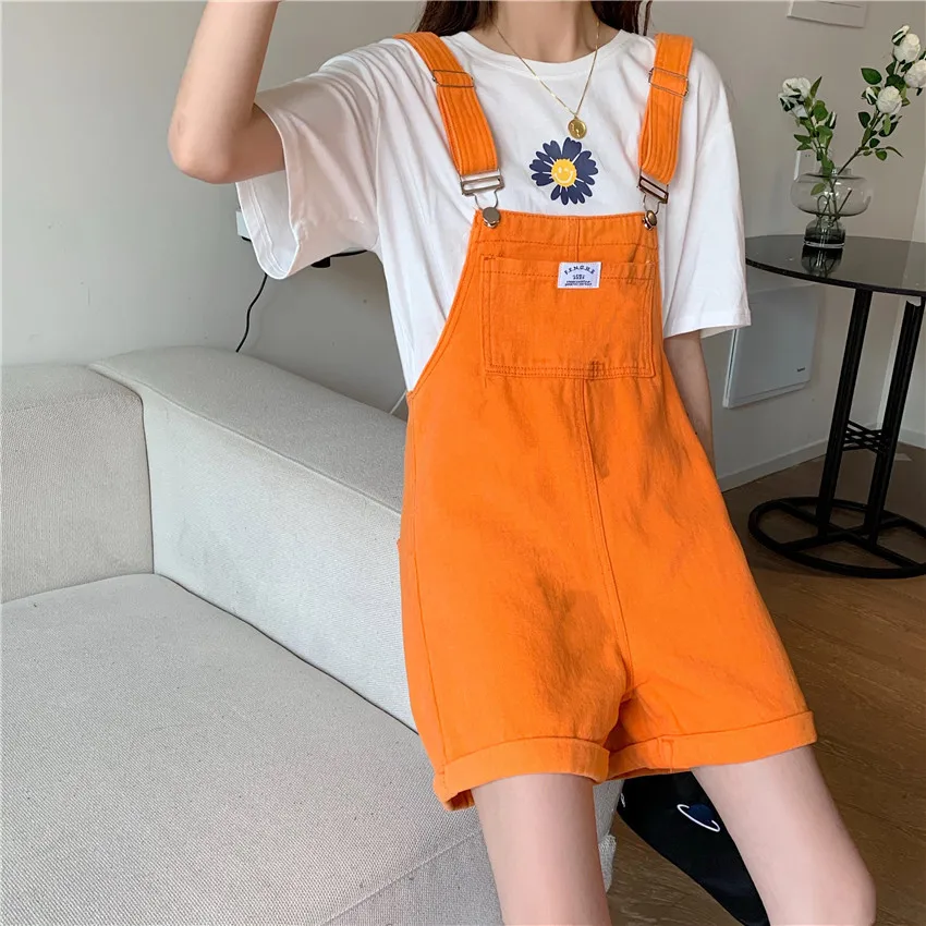 Женский короткий джинсовый комбинезон хлопковый ярких цветов облегающий