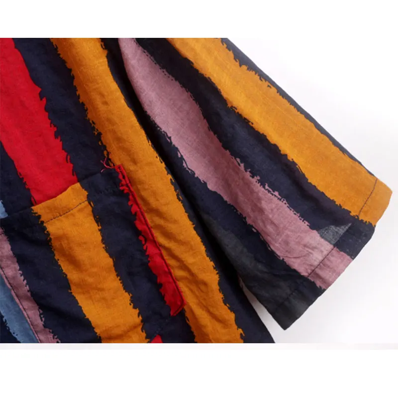 Рубашка мужская в полоску с отложным воротником и коротким рукавом на пуговицах |