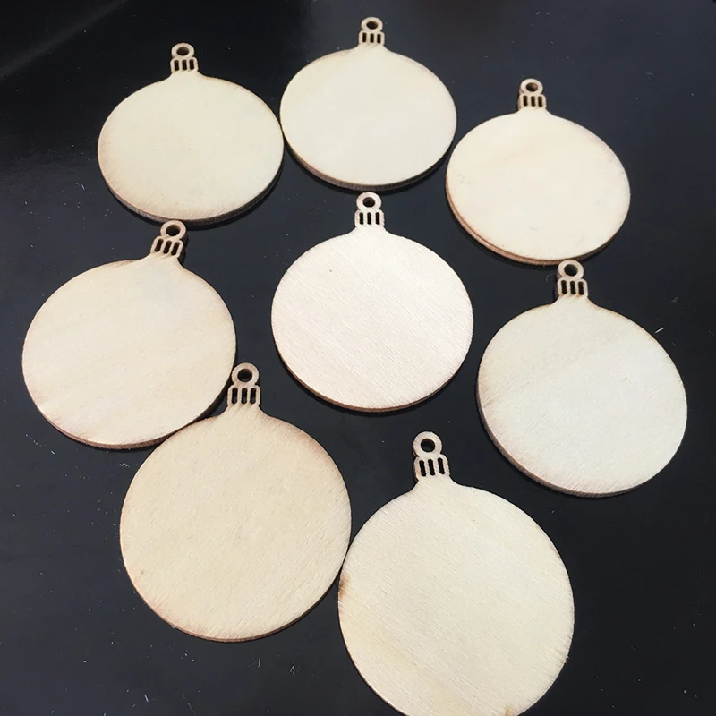 

10Pcs Wooden Slices Wooden Circles Discs with Rope Wood Hanging Ornaments