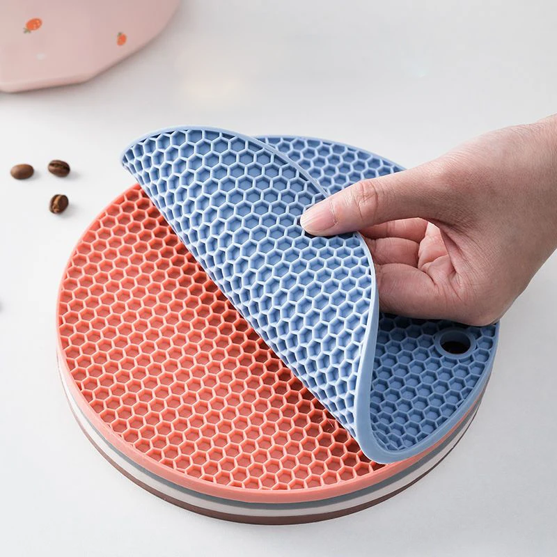 

4Pcs Honeycomb Rubber Heat Insulation Pad Anti-Scalding Table Mat Kitchen Pot Mat Round Coaster Bowl Mat Plate Mat Non-Slip Mat