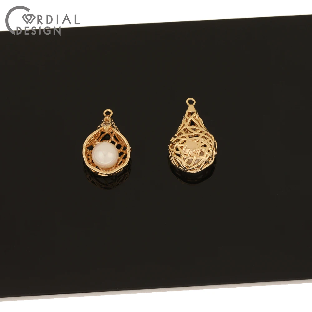 

Cordial Design 20Pcs Jewelry Accessories/CZ Charms/Hand Made/Imitation Pearl/Genuine Gold Plating/Pendant/DIY Necklace Making